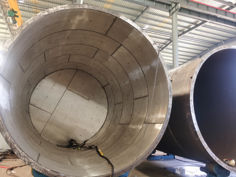 鎳鋼復(fù)合反應(yīng)釜